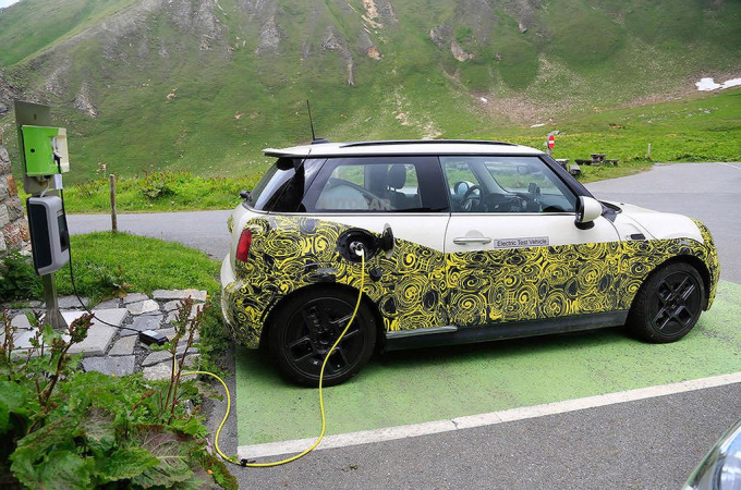 xedoisong_mini_electric_pic3_tfnx