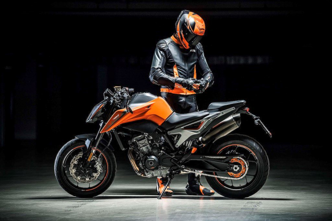 xedoisong_ktm_790_duke_r_2_hflk