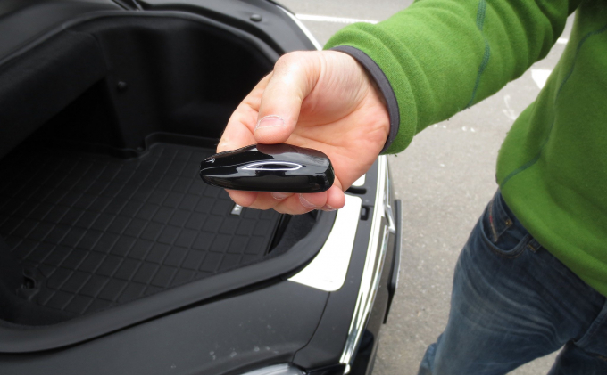 4422287_cover-modelS