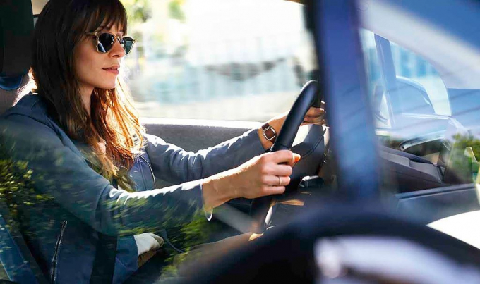 xedoisong_trolyao_bmw_1_jqms