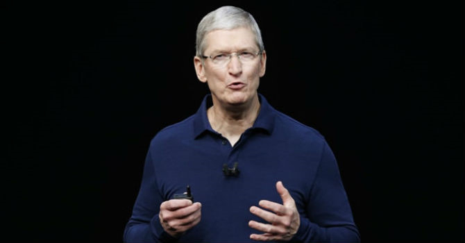 tim_cook_1_wkca (1)