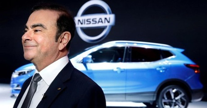 settop-nissan-1542633395-8039-1542633423_m_460x0_a