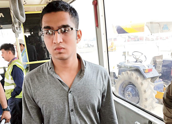 khung-bo-may-bay_tjxz