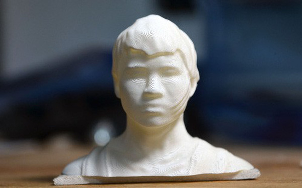 photo1545010814506-1545010814668-crop-154501082176