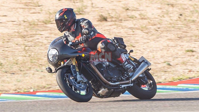 xedoisong_triumph_thruxton_tfc_1_vnzl