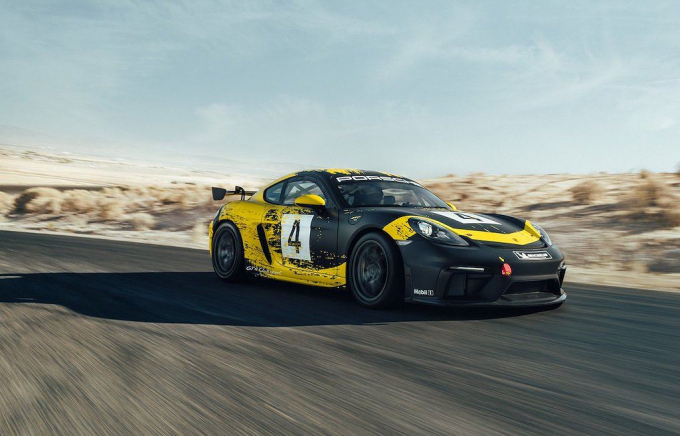 xedoisong_porsche_718_cayman_gt4_clubsport_1_ebvj
