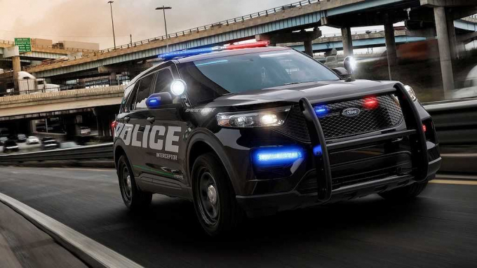 xedoisong_ford_explorer_police_nterceptor_utility_