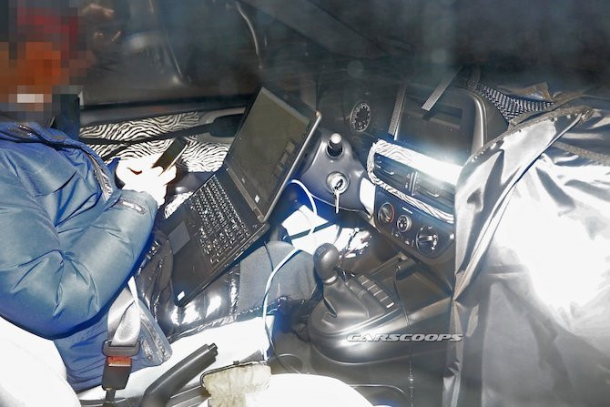 e6417b9e-2020-hyundai-i10-spied-inside-out-1_bsbp