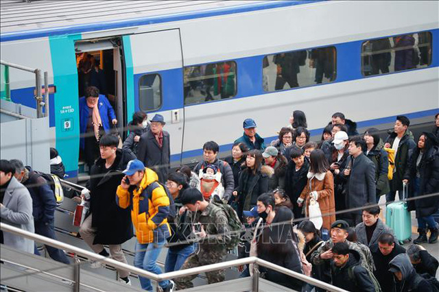 photo-1-1549180440890969435218