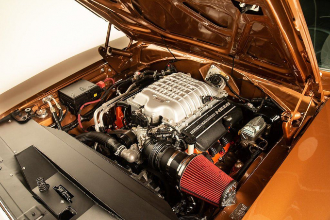 xedoisong_dodge_charger_hellcat_2_mdhi