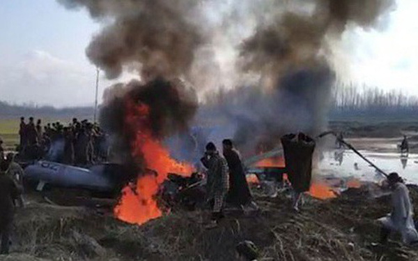 photo1551318021344-1551318021507-crop-155131811053