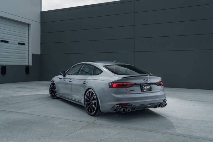 xedoisong_audi_rs5_sportback_2_whbp