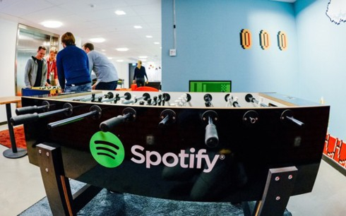 photo-1-1554273269136791715159