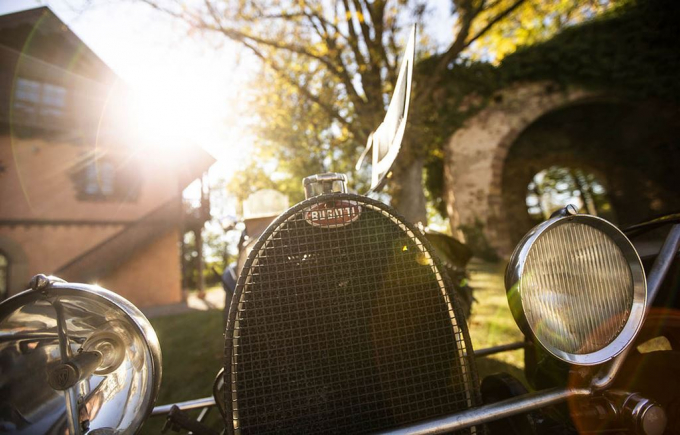 xedoisong_thiet_ke_luoi_tan_nhiet_hinh_mong_ngua_b