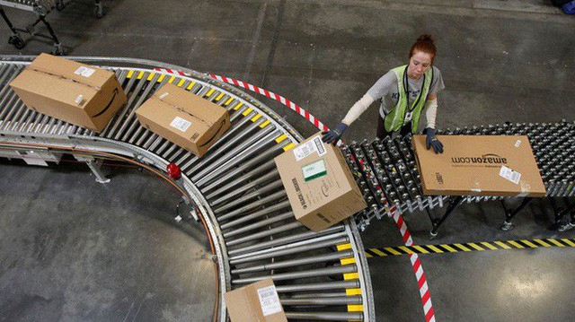 photo-1-1557048424337679349423