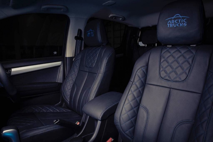 xedoisong_isuzu_d_max_safir_3_odhz