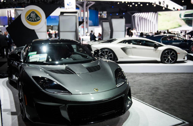 xetrungquoc_lotus_hebf