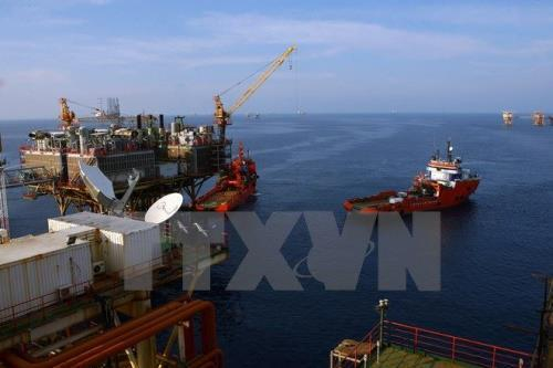 090942_145934-khai-thac-dau-bnews-vn