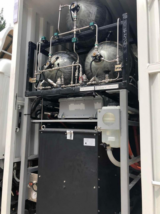 xedoisong_su_that_xe_hoi_chay_bang_nuoc_cua_trung_