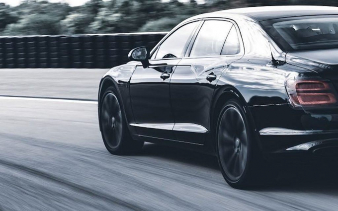 xedoisong_bentley_flying_spur_2_dhjm