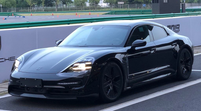 xedoisong_porsche_taycan_1_lnzg