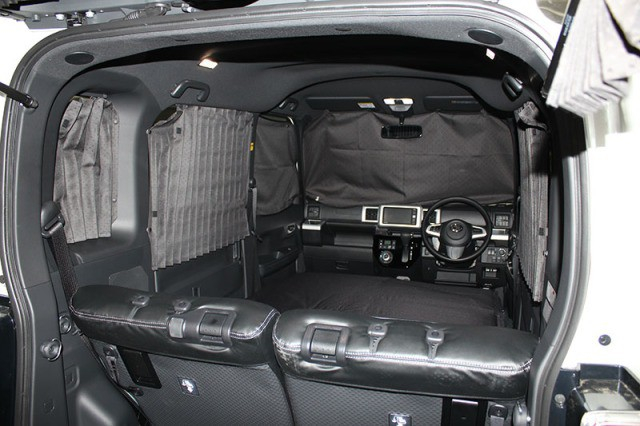 photo-2-15620396924371813616475