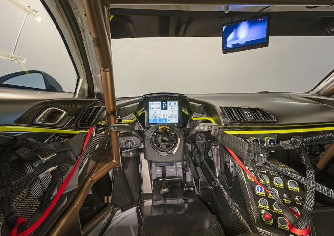 xedoisong_audi_r8_lms_gt2_3_mxpj