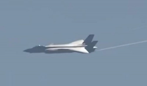 j-20-cua-trung-quoc-IROA