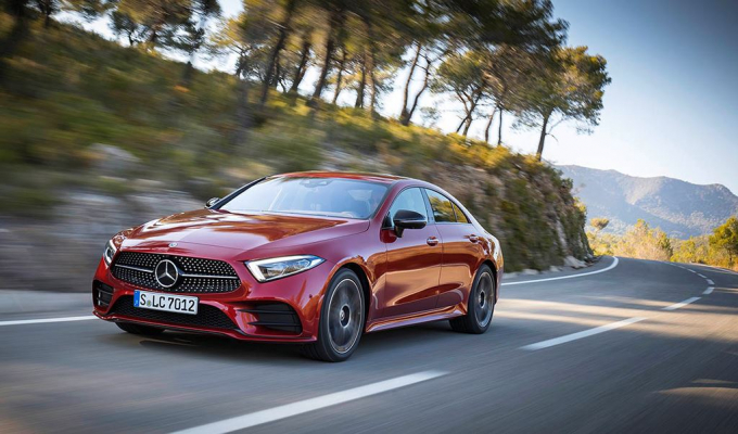 xedoisong_thi_truong_mercedes_benz_vua_doanh_so_xe