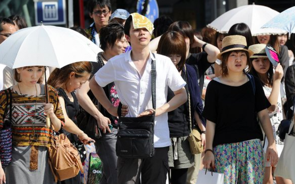 japan-heatwave-15646671085691660455808-crop-156466