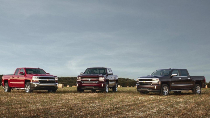 2015-6080532016-chevrolet-silverado1