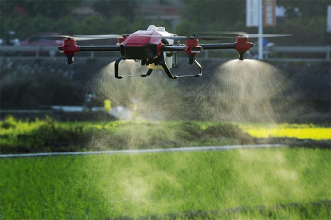 may-bay-khong-nguoi-lai