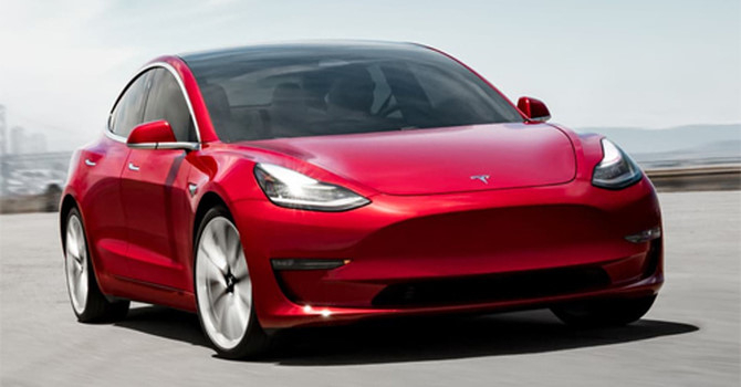 tesla-model-3-2-7915-1565257208_deby