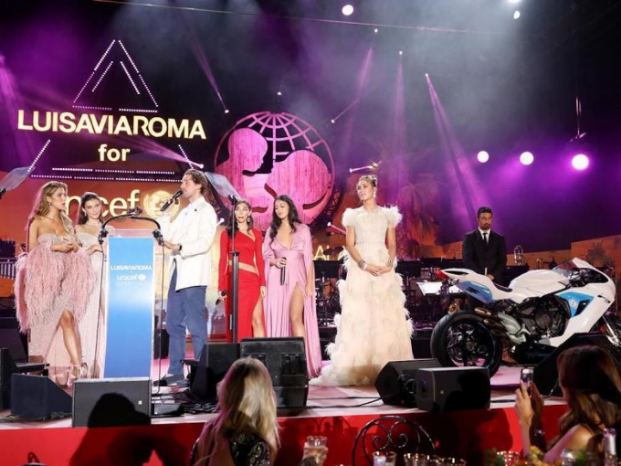 xedoisong_mv_agusta_f3_800_1_jxct