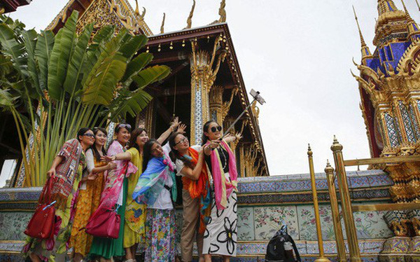 photo1566275268176-1566275268465-crop-156627528997