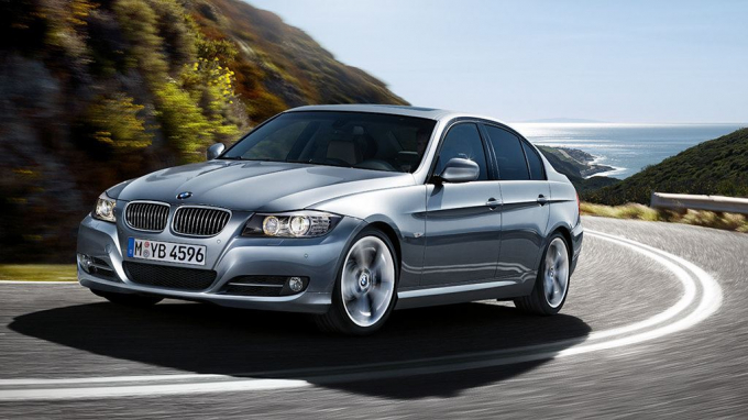xedoisong_trieu_hoi_bmw_3series_41_gaxv