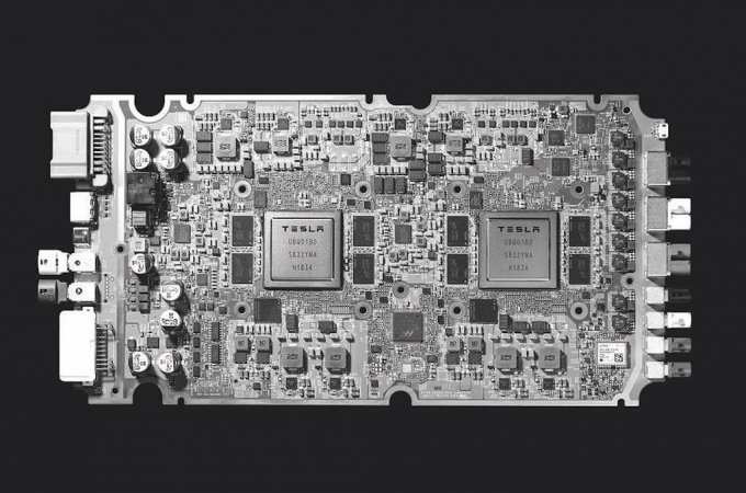 xedoisong_tesla_xe_dien_tu_lai_2_homm