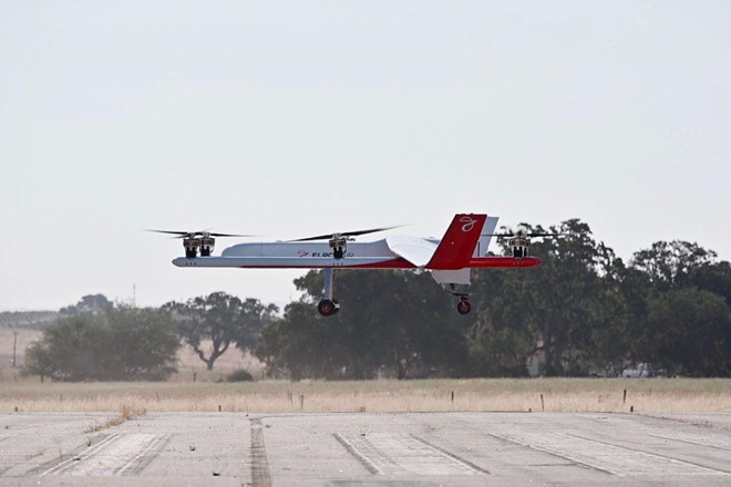 Elroy_Air___first_flight0