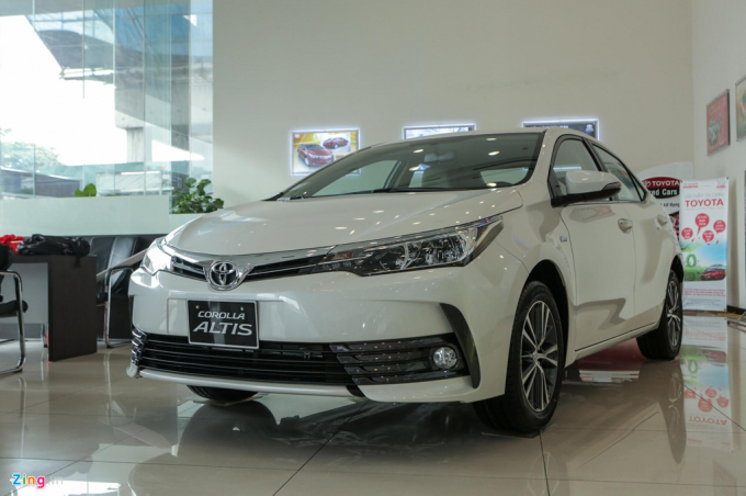 Toyota_Altis_zing_121