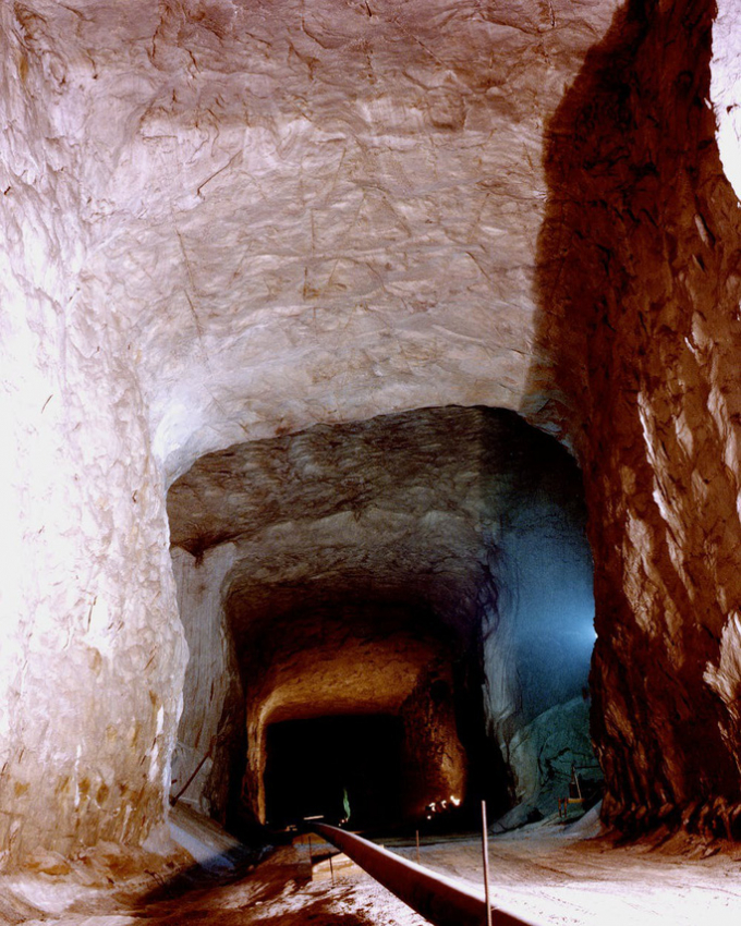 photo-1-15686893304771934340204