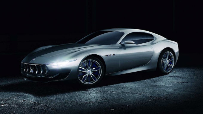 xedoisong_maserati_1_fyuy