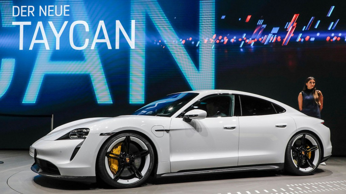 xedoisong_xe_dien_porsche_taycan_2020_h1_gdmw