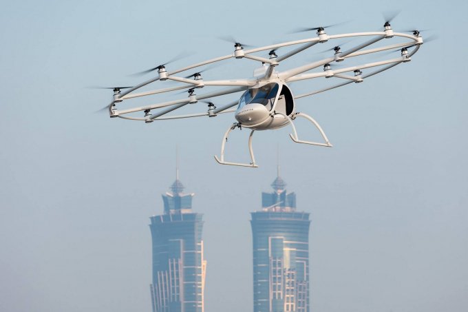 cac-chuyen-bay-thuong-mai-co-muc-gia-chi-ngang-gia