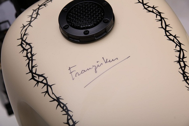 173433bc-2da2-4cd2-bcfb-5d9ca82403cd