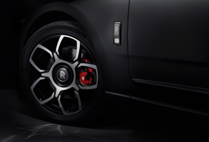xedoisong_rolls_royce_cullinan_black_badge_3_gxmb