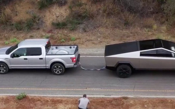 tesla-cybertruck-vs-ford-f150-1-1-1574755298651464