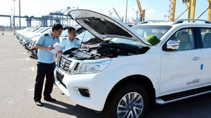 xehay-o-to-nhap-250618-1-1578318895-width1004heigh