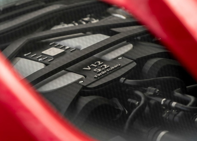 Aston_MartinDBS_Superleggera2019102420