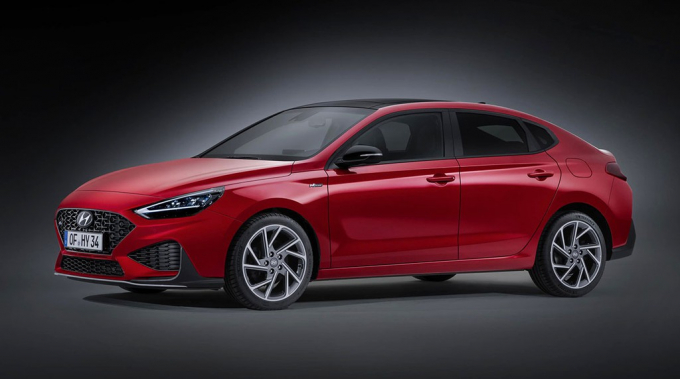 xedoisong_debut_hyundai_i30_2020_fastback_hatchbac