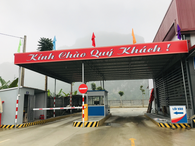 433D44C1-E9F4-4248-BA54-5C735EA7AC73.